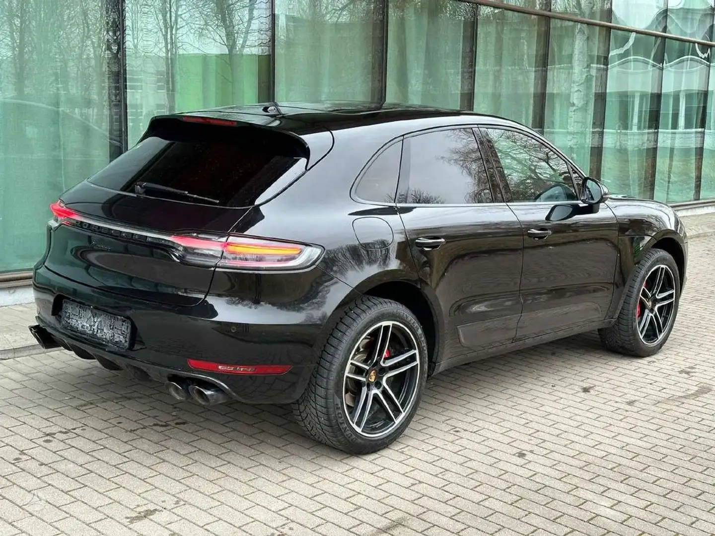 Porsche Macan Nero - 2