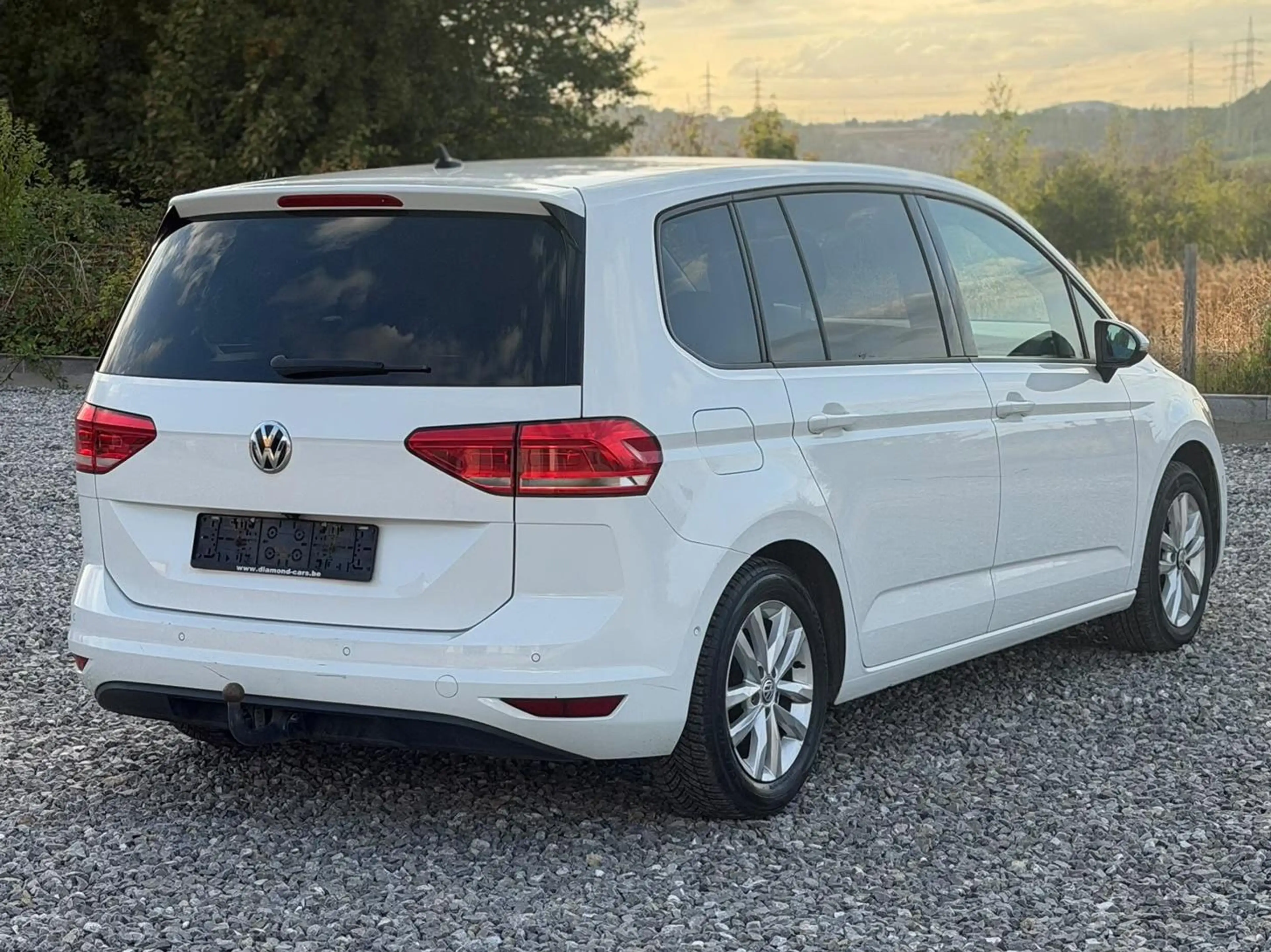 Volkswagen Touran Touran 1.6 TDi AUTOMATIQUE DSG — photo 5