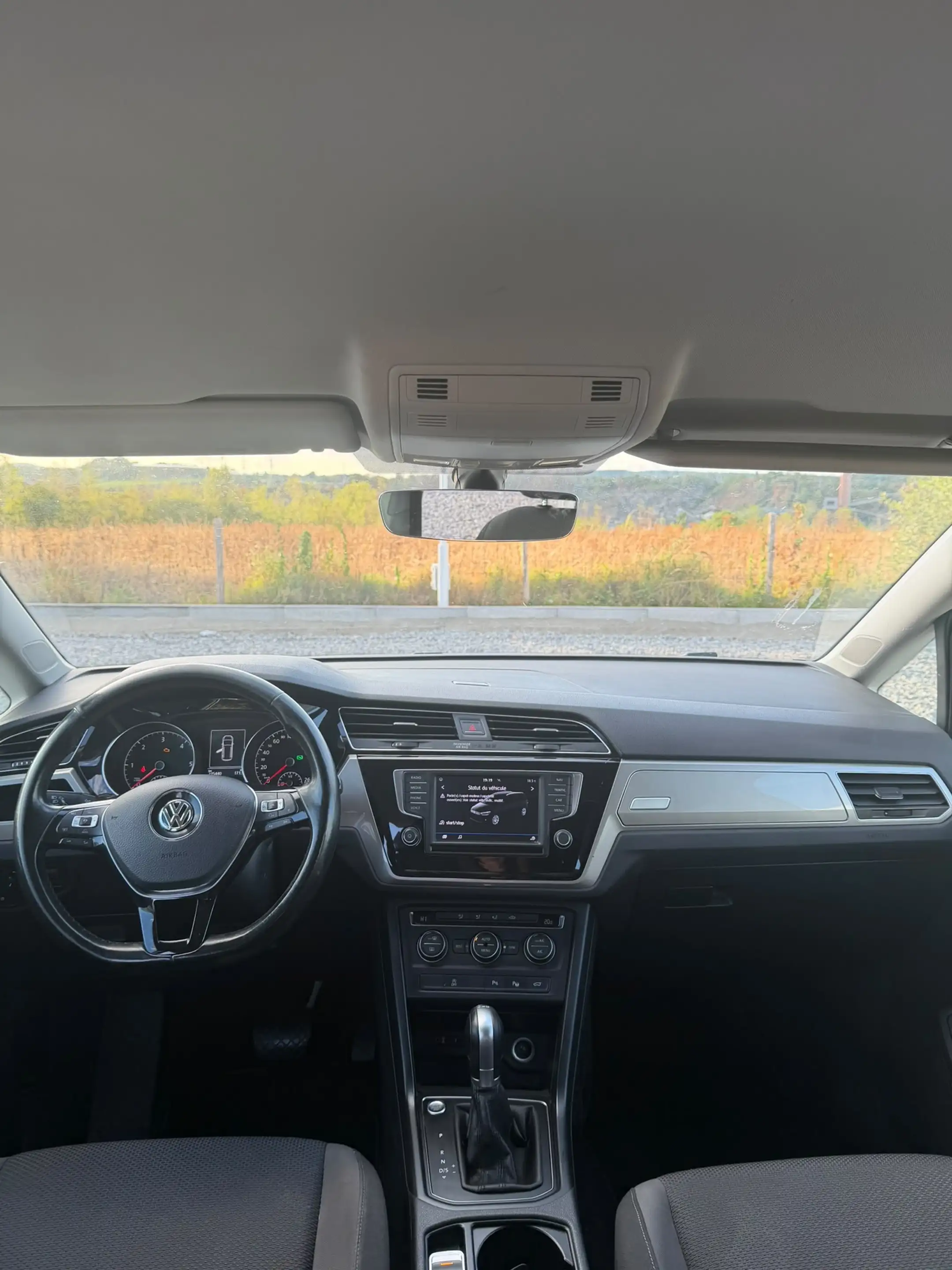 Volkswagen Touran Touran 1.6 TDi AUTOMATIQUE DSG — photo 11