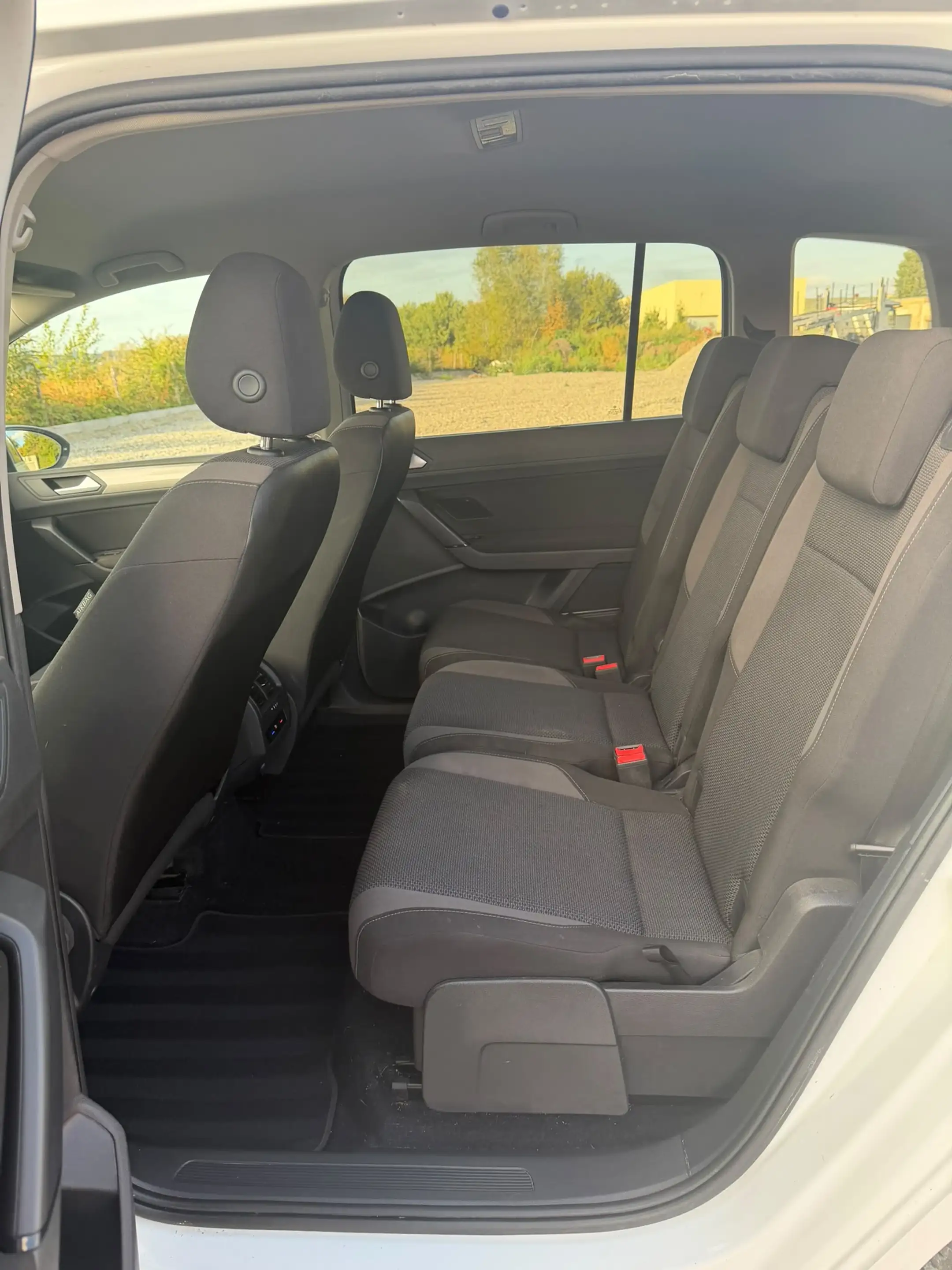 Volkswagen Touran Touran 1.6 TDi AUTOMATIQUE DSG — photo 12