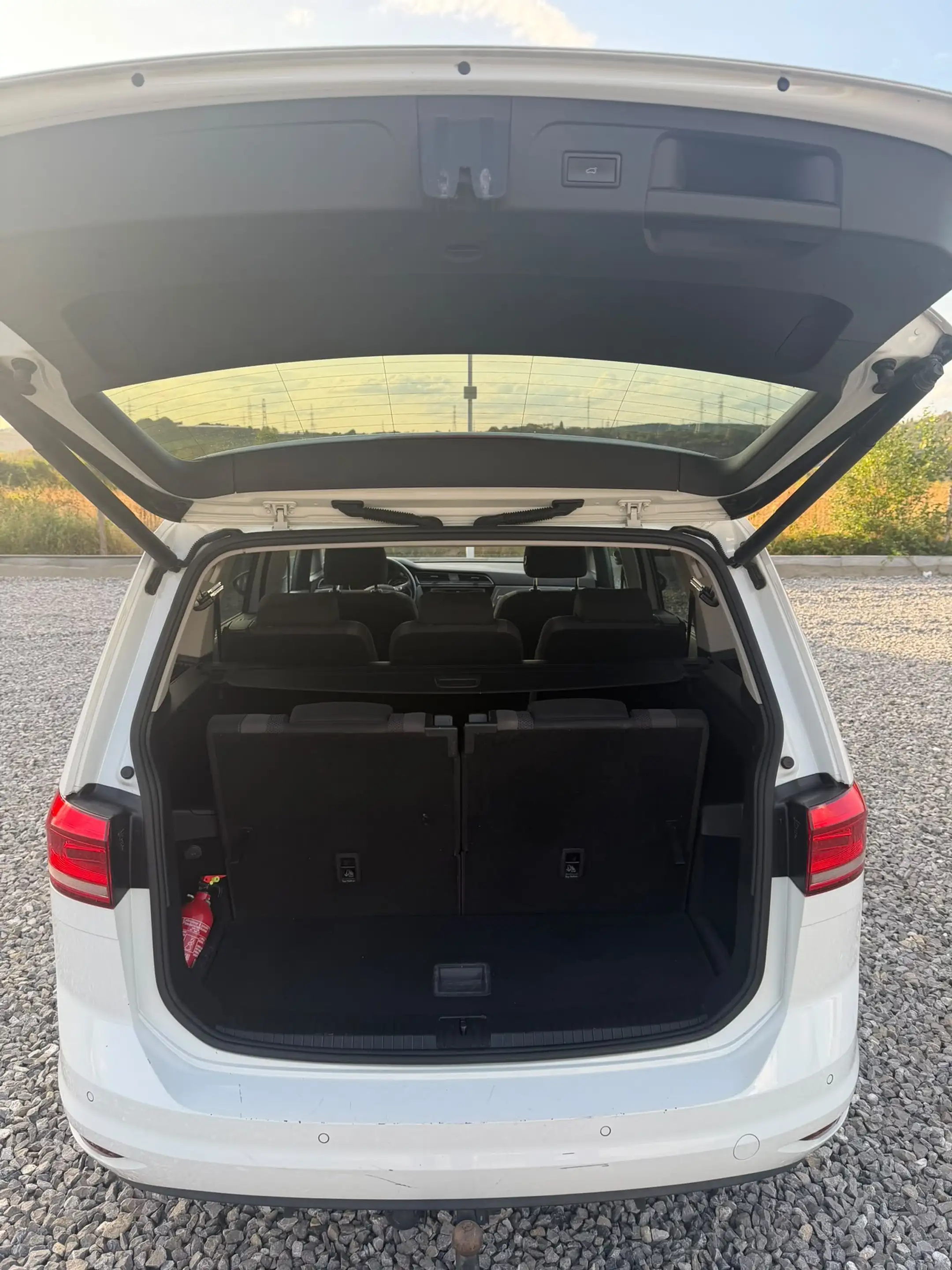 Volkswagen Touran Touran 1.6 TDi AUTOMATIQUE DSG — photo 10