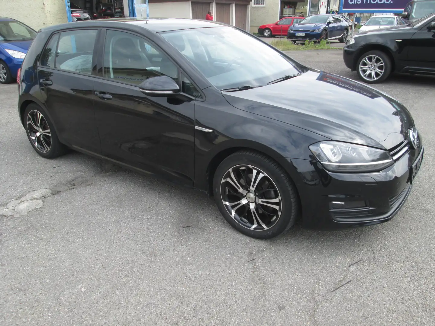 Volkswagen Golf 1,4 Cup BMT ~ Automatik ~ Navi ~ Noir - 2