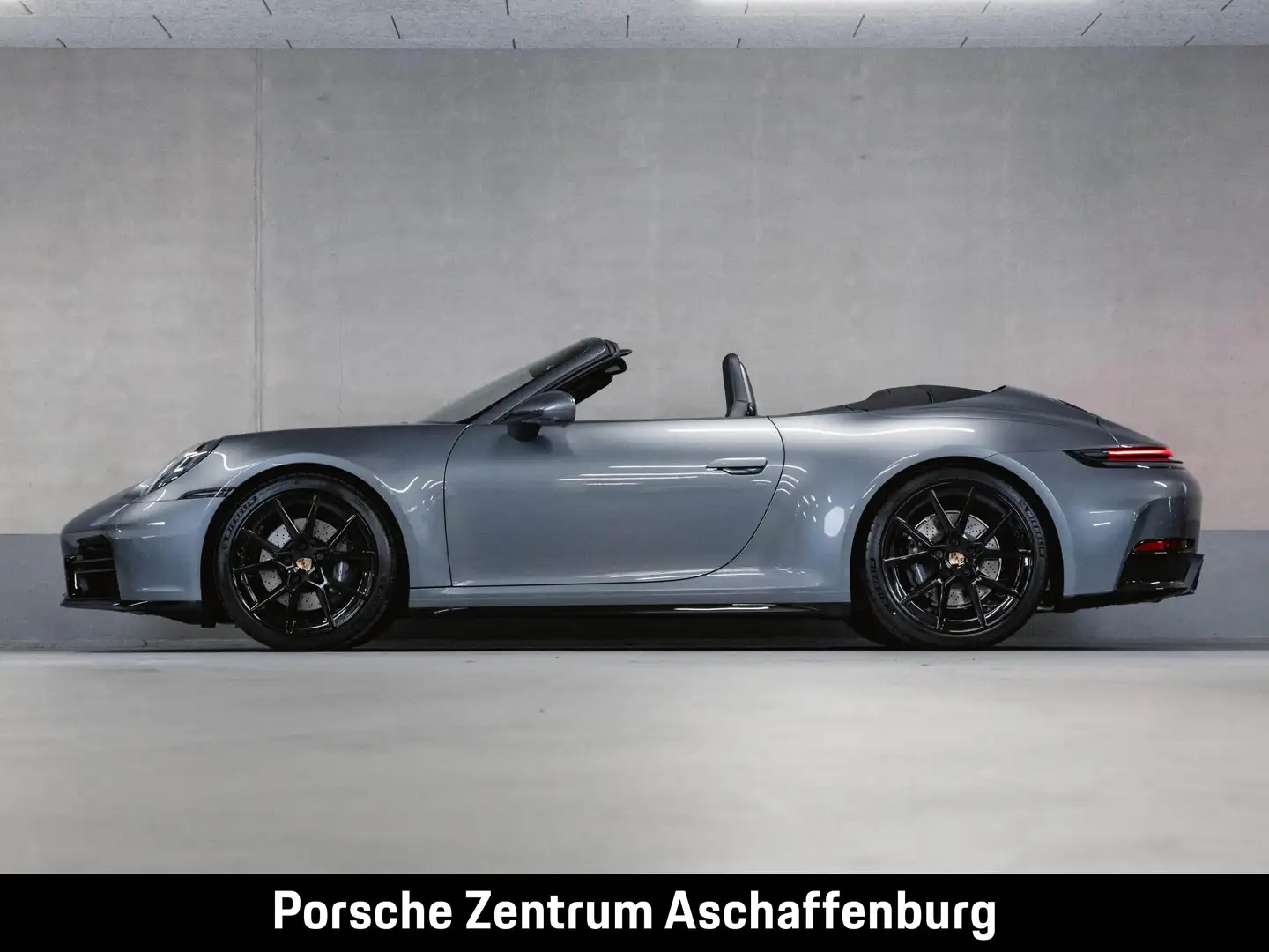 Porsche 992 911 Carrera T SportDesign Paket Bose Grau - 2