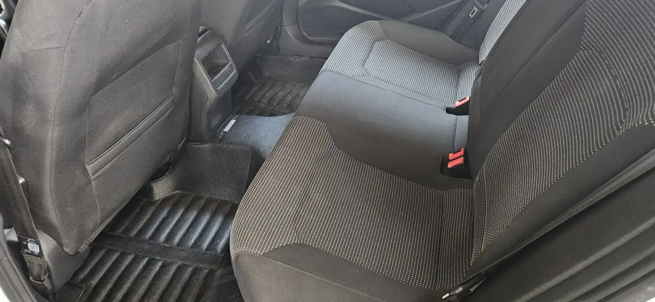 Volkswagen Passat снимка Volkswagen Passat