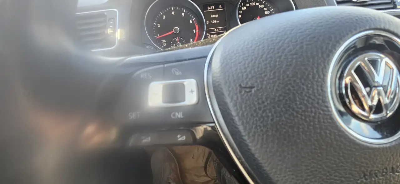 Volkswagen Passat снимка Volkswagen Passat