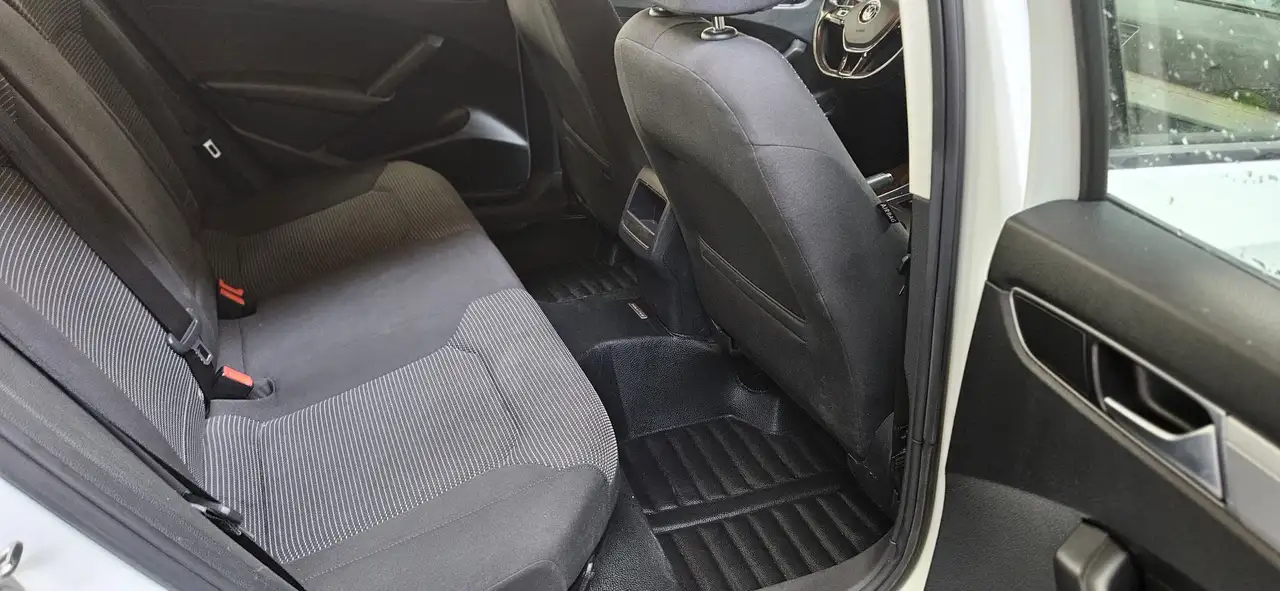 Volkswagen Passat снимка Volkswagen Passat