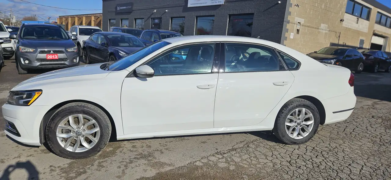 Volkswagen Passat снимка Volkswagen Passat