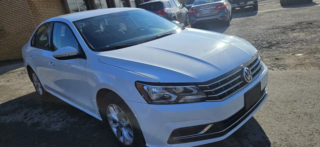 Volkswagen Passat снимка Volkswagen Passat