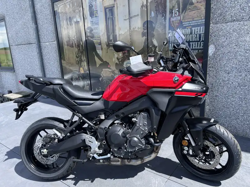 Yamaha TRACER 9