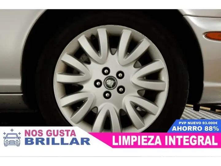 Jaguar XJ 2003, foto 21