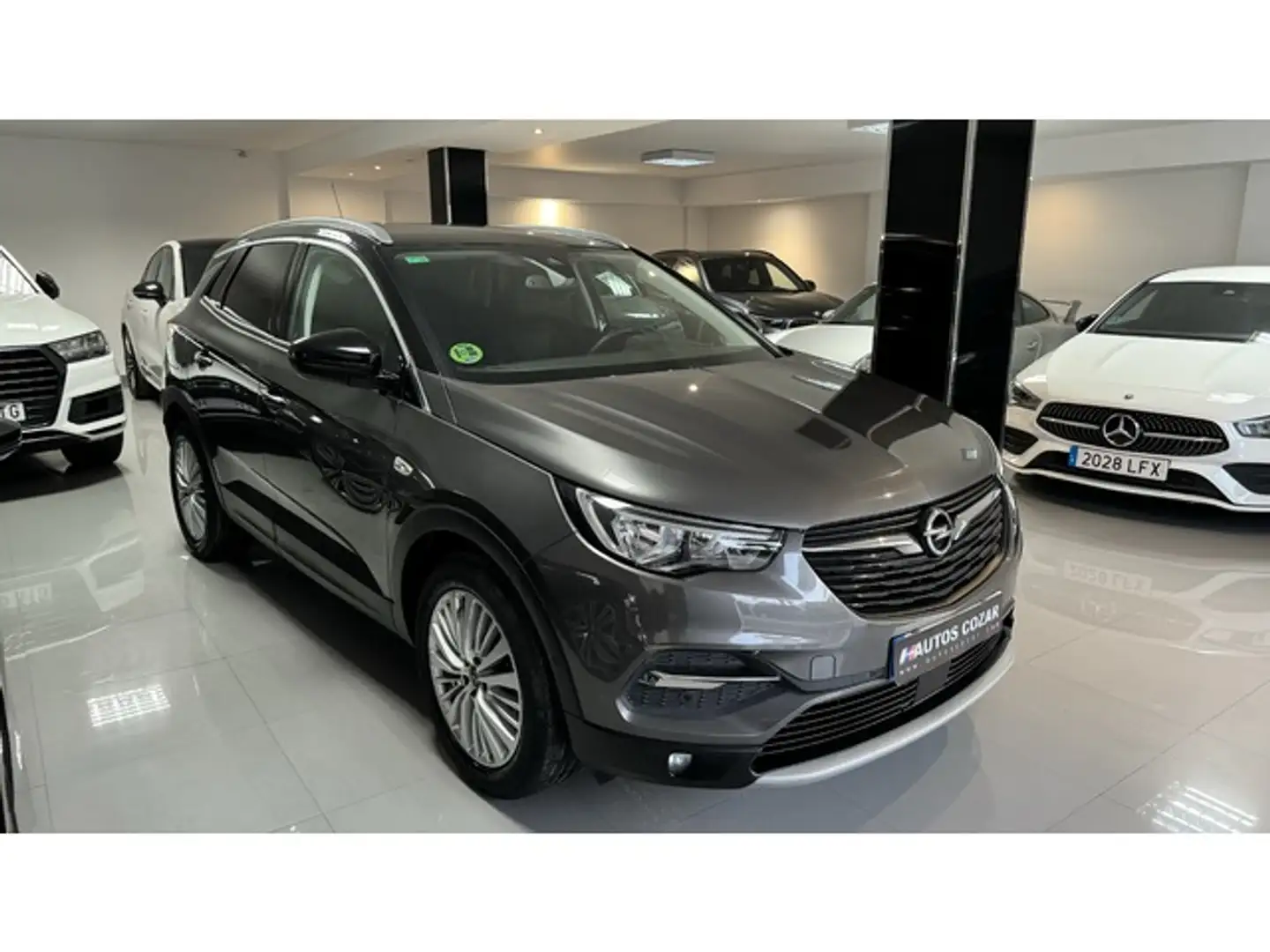 Opel Grandland X 1.2T S&S Excellence 130 Gris - 1