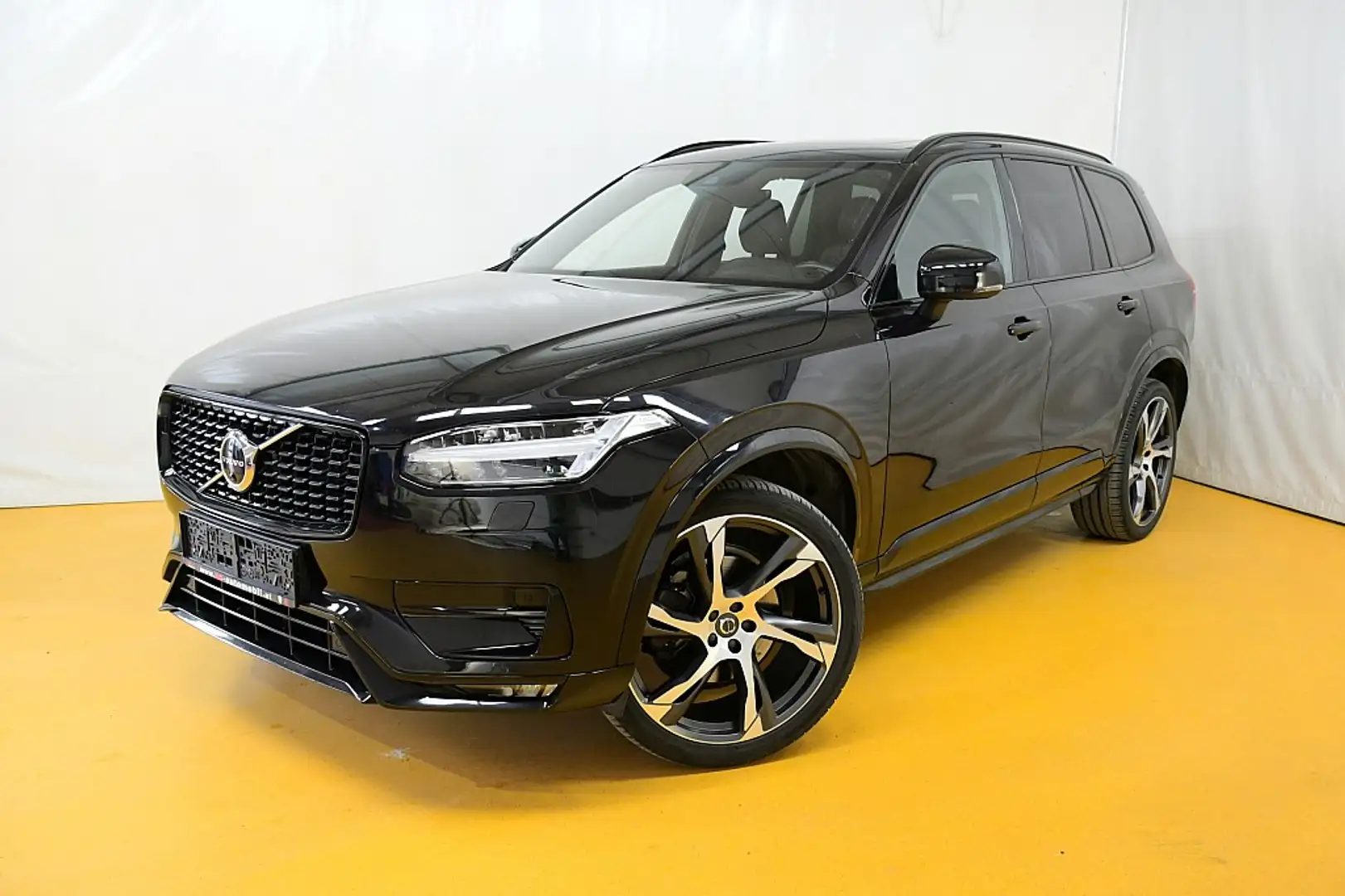 Volvo XC90 T5 AWD R-Design 7 Sitzer Siyah - 1