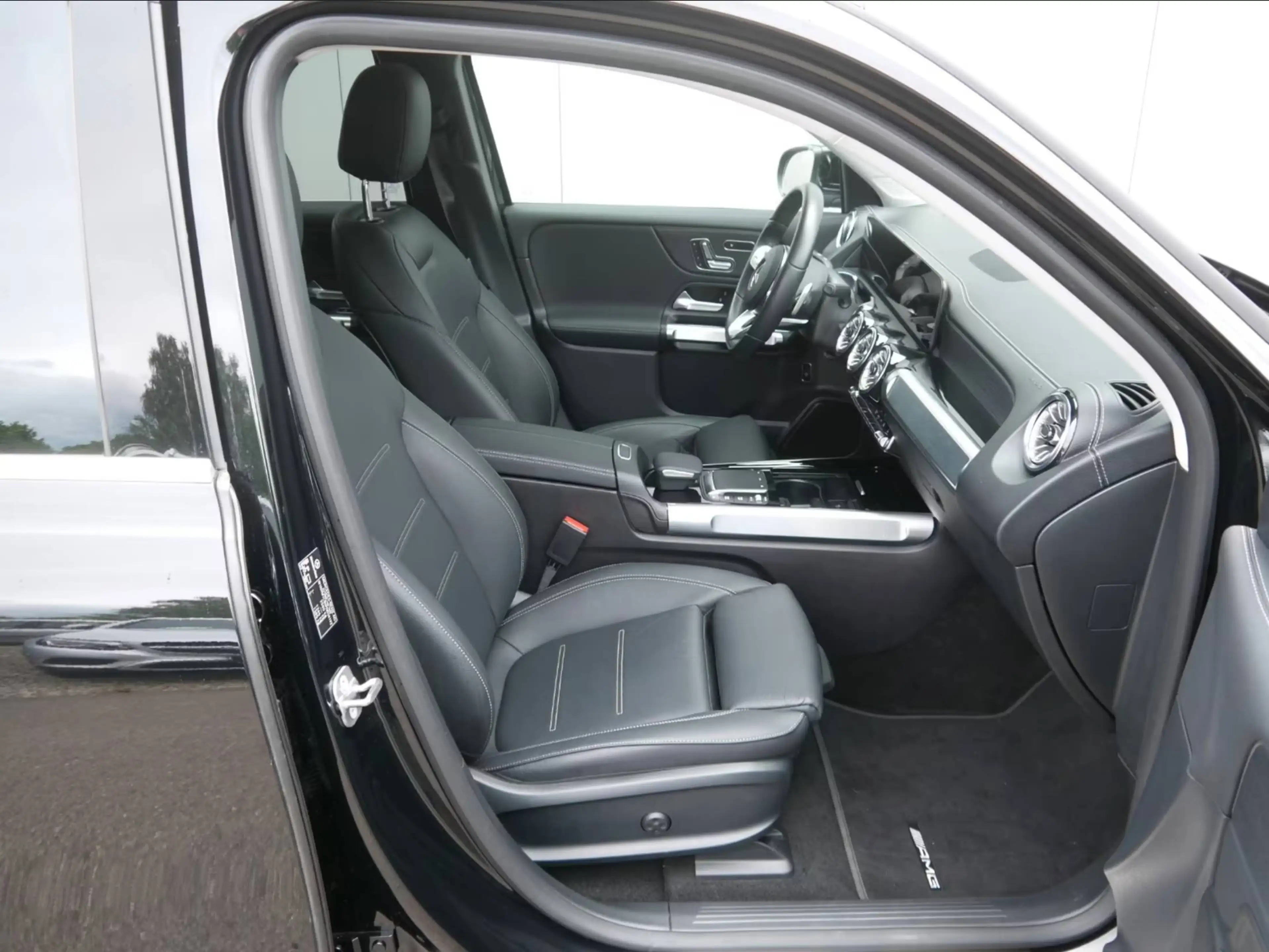 Mercedes-Benz EQB 350 EQB 350 4Matic (243.612) — photo 9