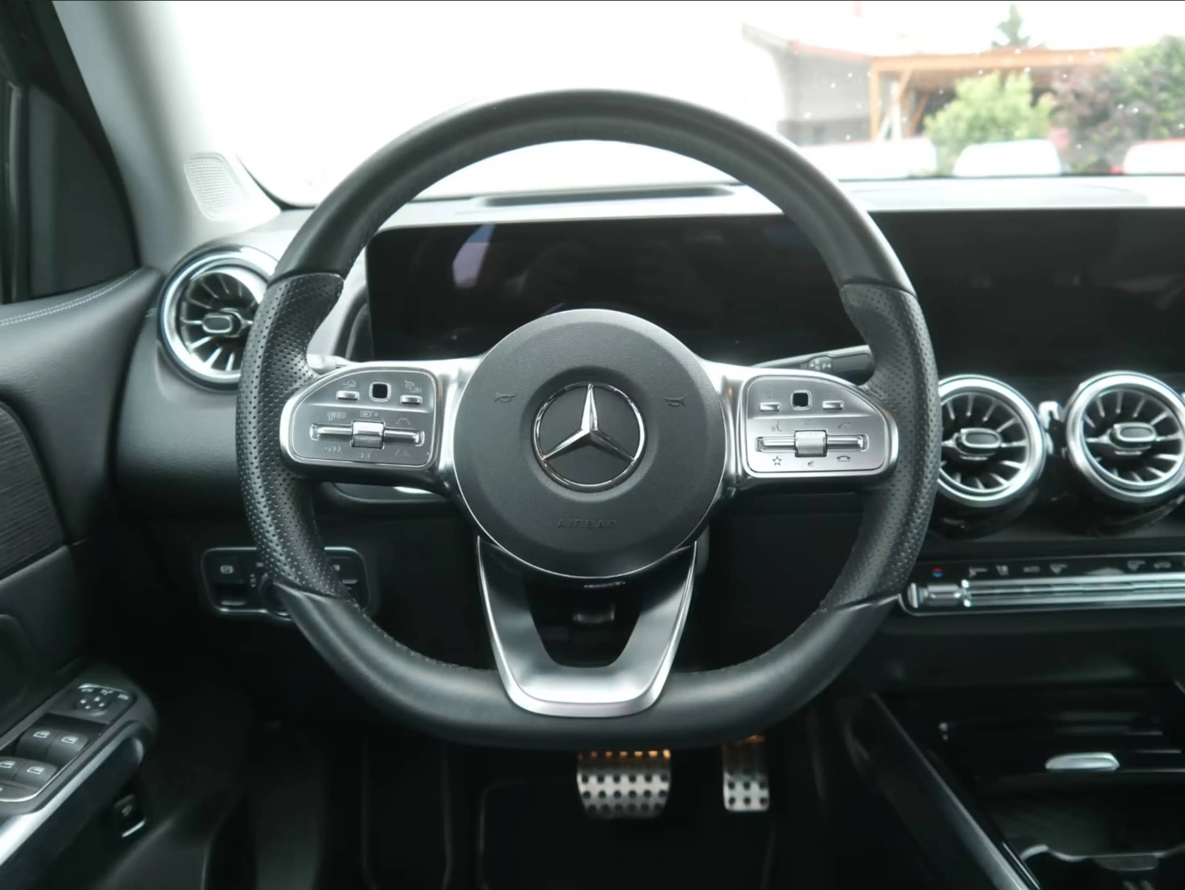 Mercedes-Benz EQB 350 EQB 350 4Matic (243.612) — photo 11