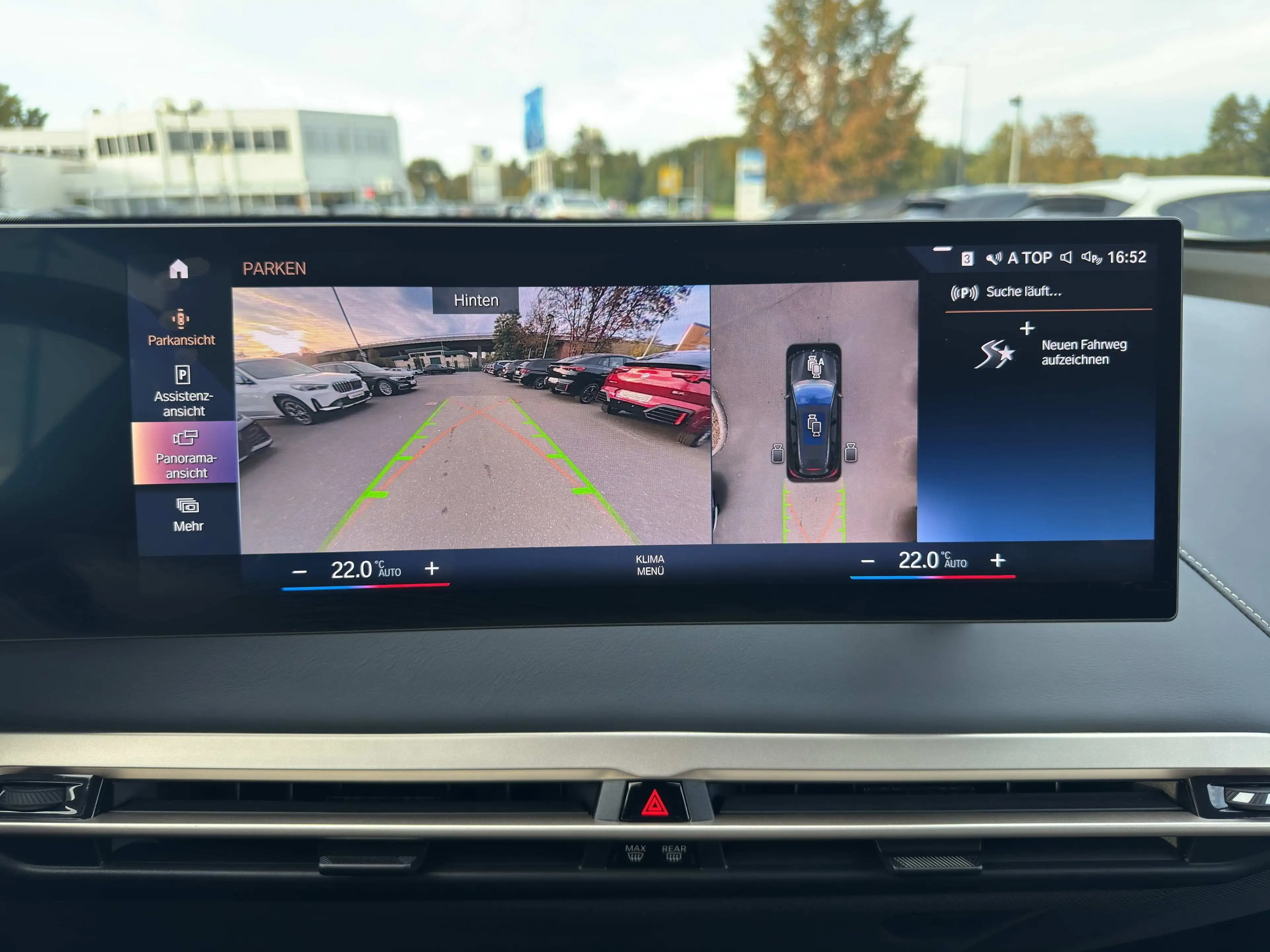 BMW iX xDrive40 — photo 19