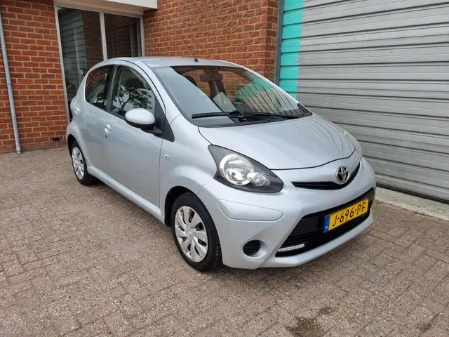 Toyota Aygo view 2