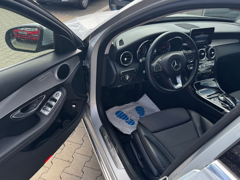 Mercedes-Benz C 200 Lim. 184 PS *NAVI*LED*PARK*TOTW* — photo 9