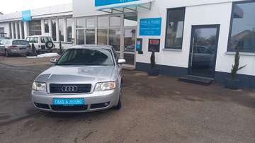 2.4 *Xenon/SHZ/Tempomat/PDC*