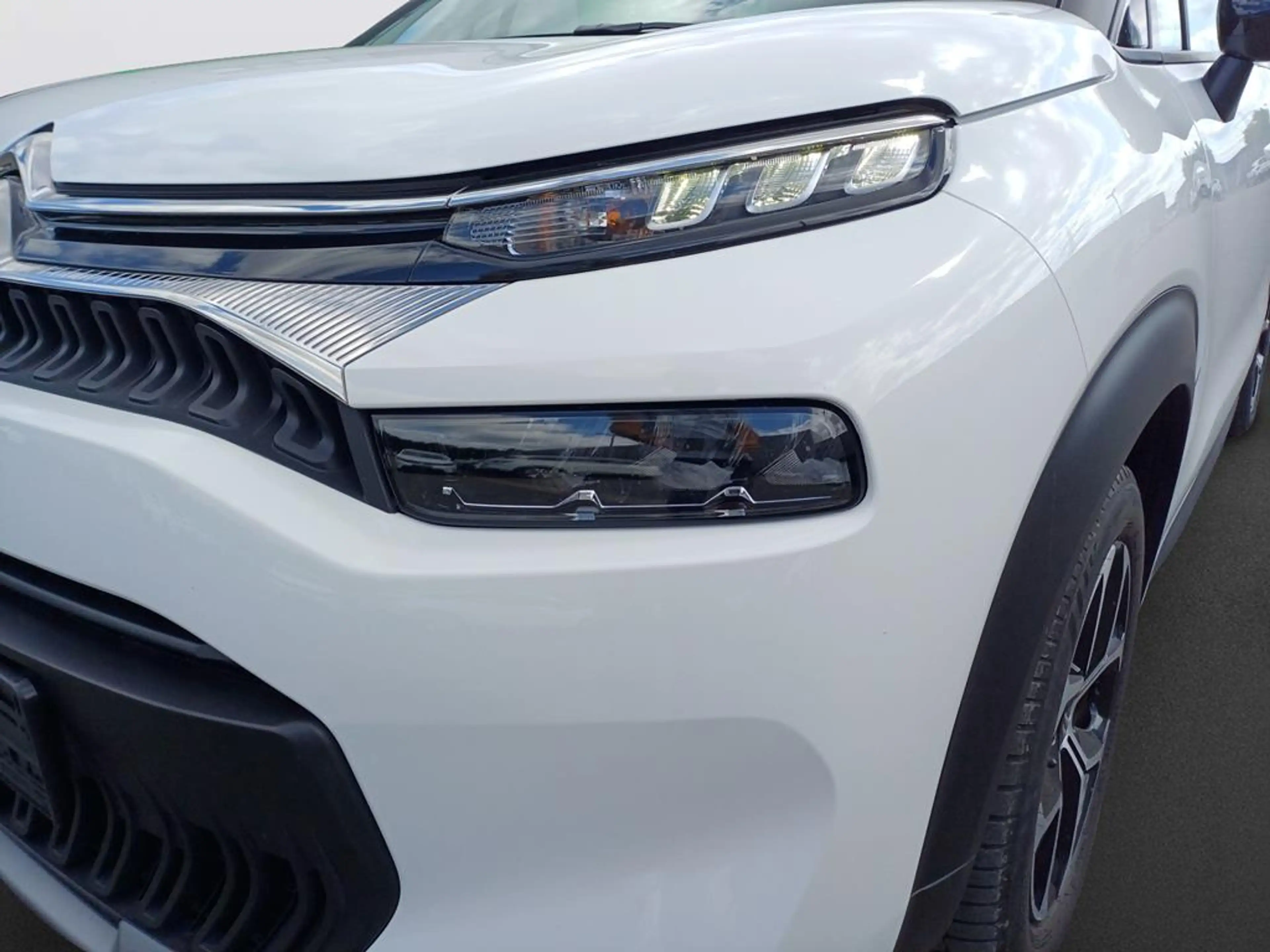 Citroen C3 Aircross PureTech 110 S&S Shine — photo 8