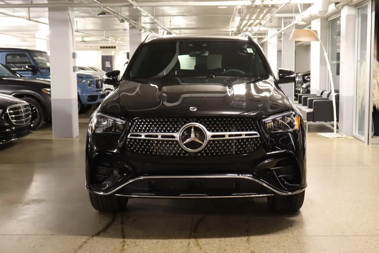 Mercedes-Benz GLE снимка Mercedes-Benz GLE