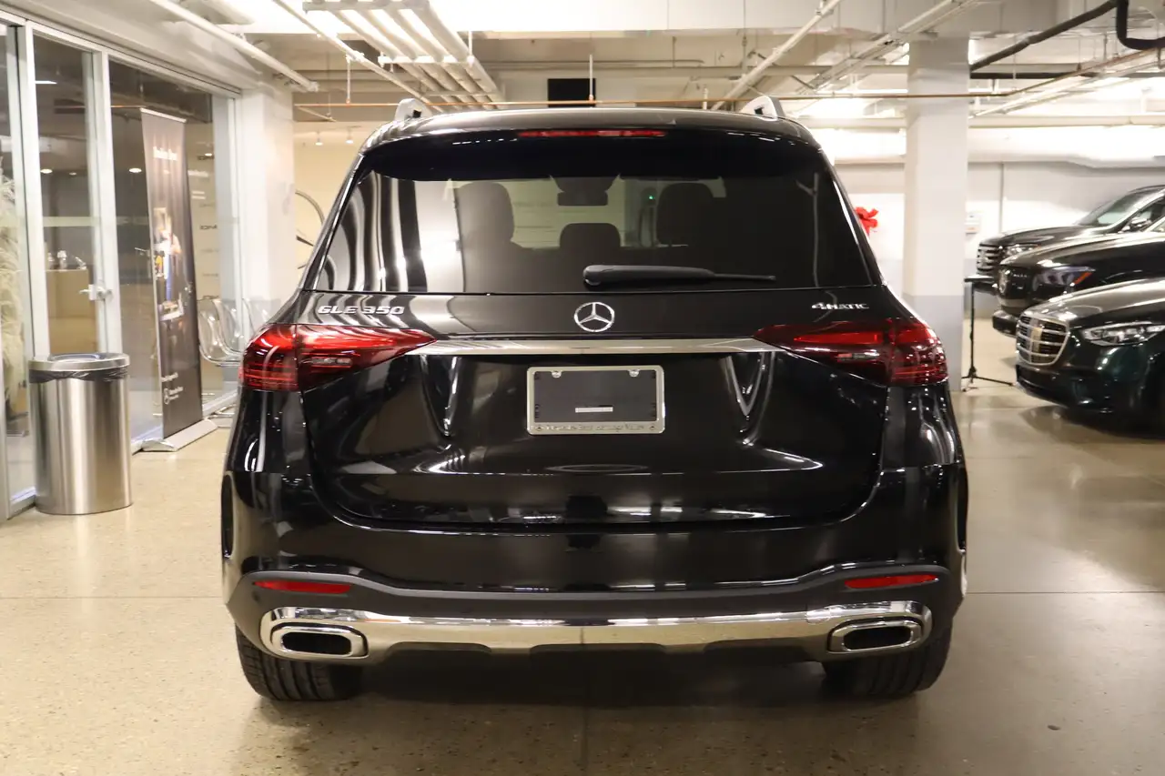 Mercedes-Benz GLE снимка Mercedes-Benz GLE