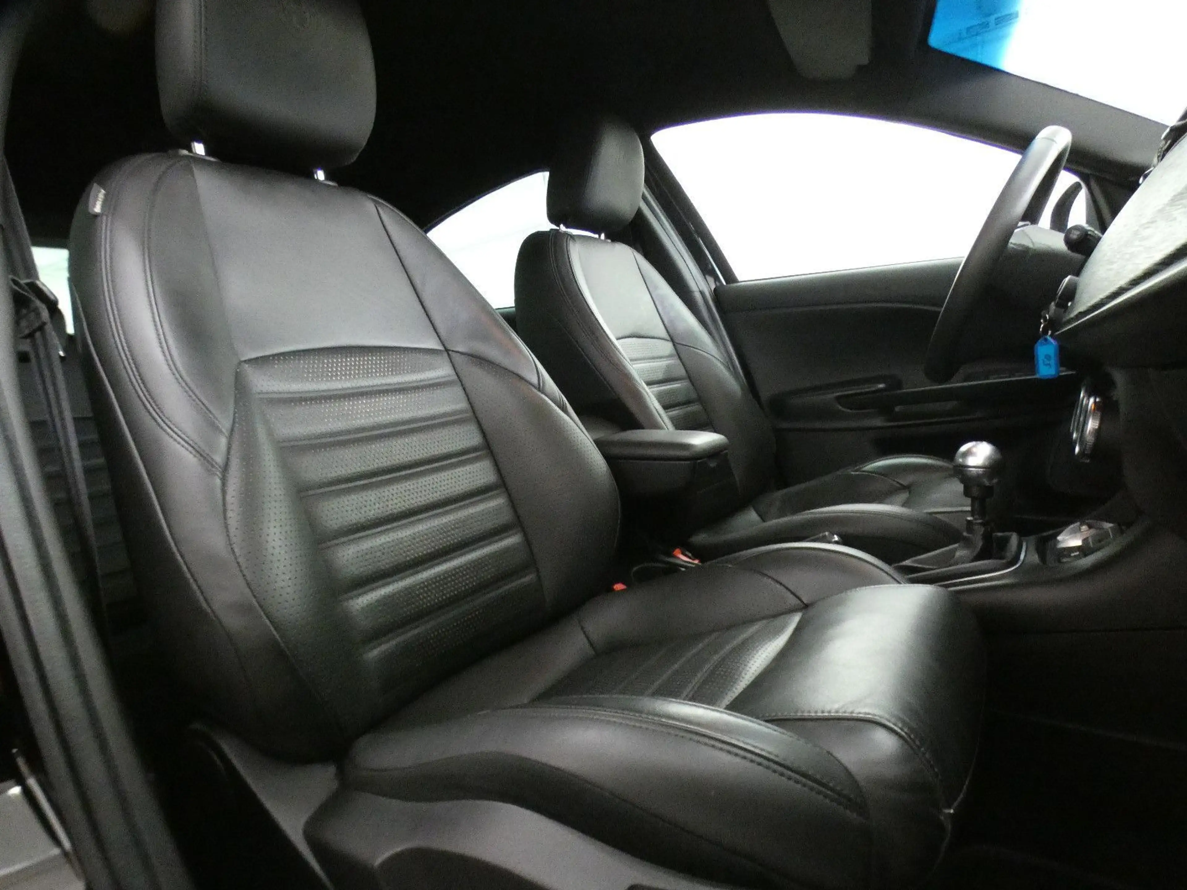 Alfa Romeo Giulietta SUPER*PDC*NAVI*UConnect*BI-XENON*LEDER — photo 10
