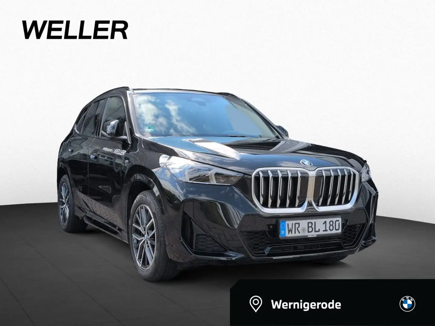 BMW X1 SDRIVE18I Sportpaket Bluetooth HUD Navi LED PDC Zwart - 1