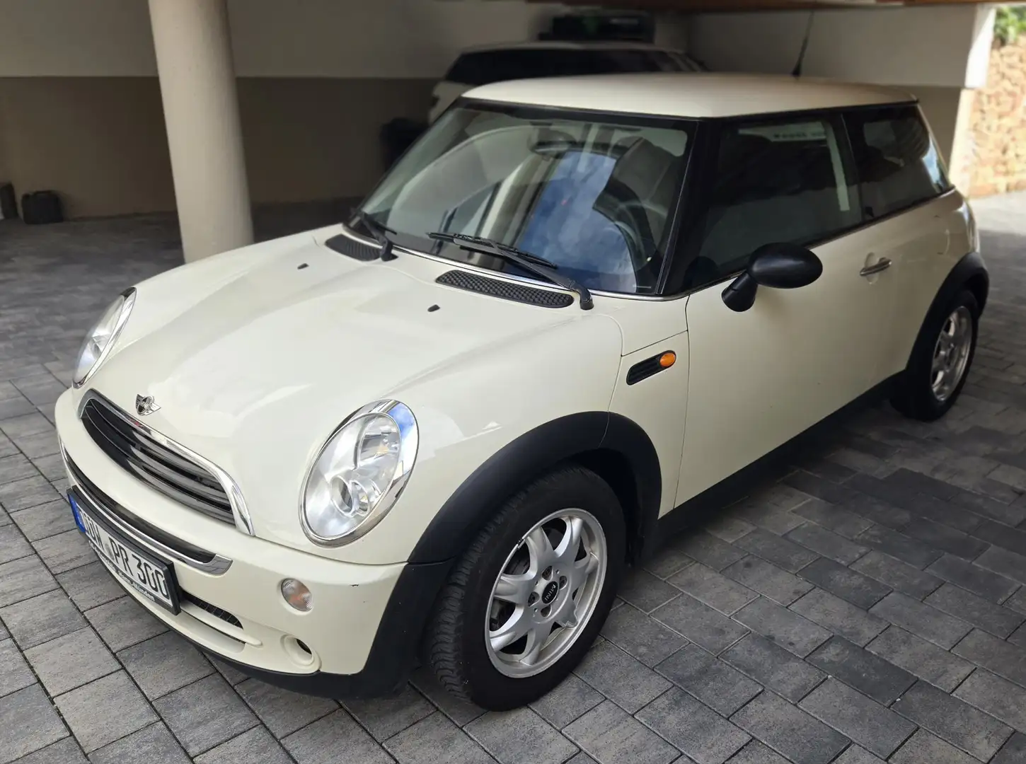 MINI One One Weiß - 2