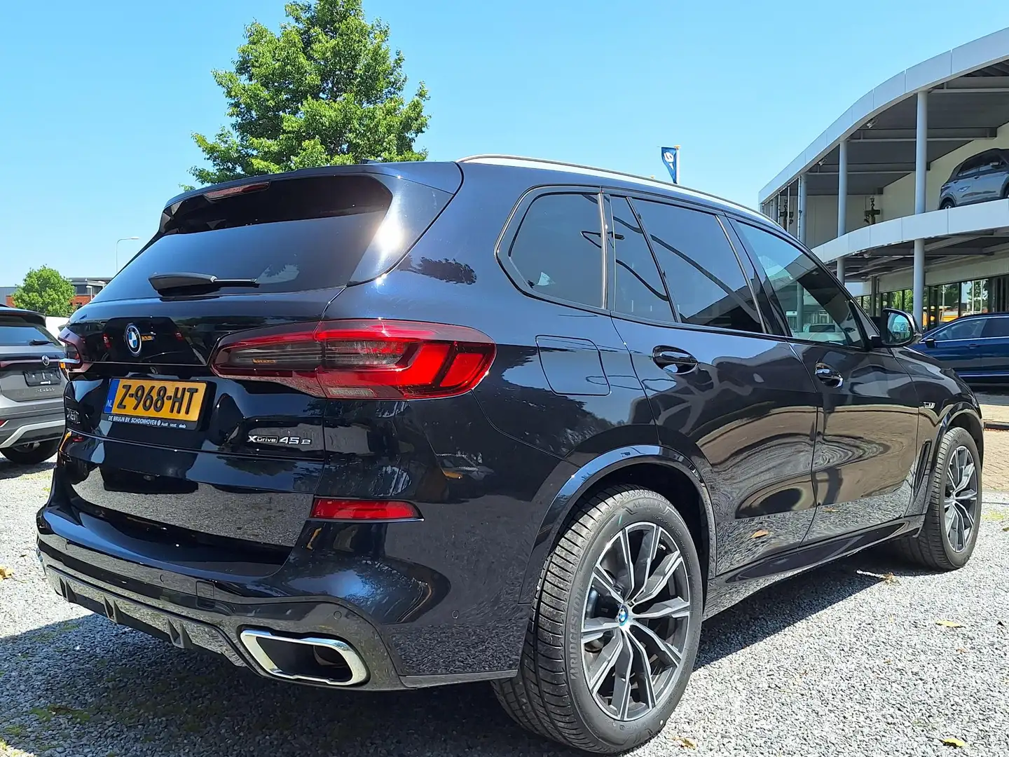 BMW X5 xDrive45e M-Sport (Pano,Trekhaak,Leer,Luchtvering) Zwart - 2