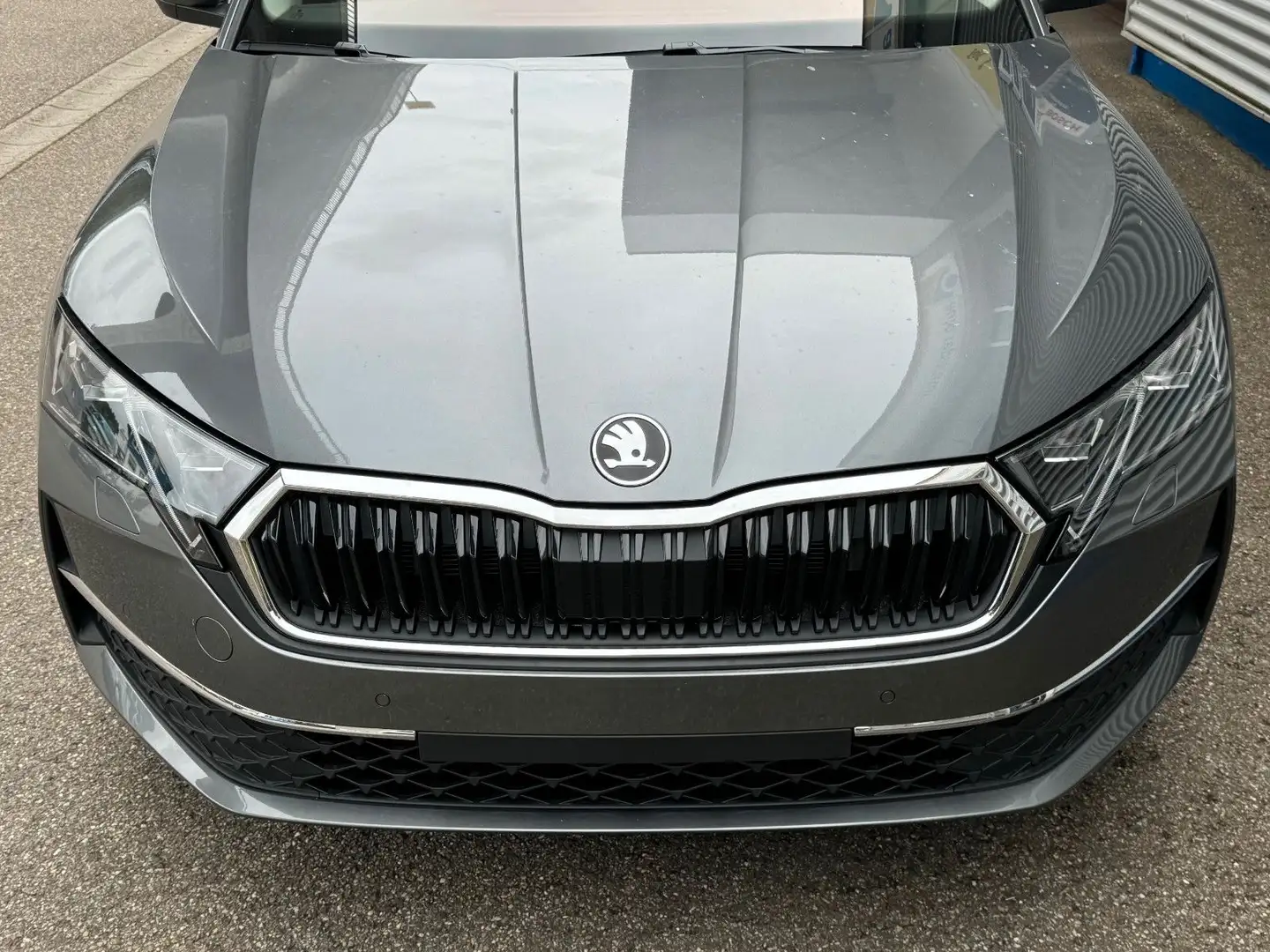 Skoda Octavia 1.5 TSI MHEV DSG Selection AHK, Kamera Grau - 2