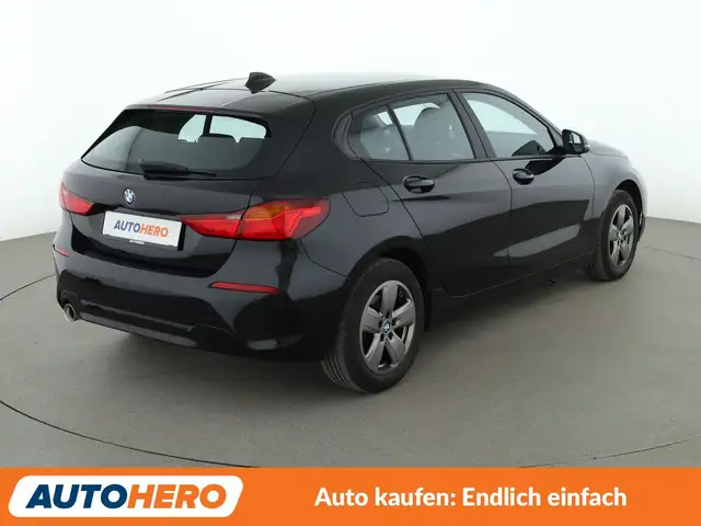 BMW 1 Series view 6