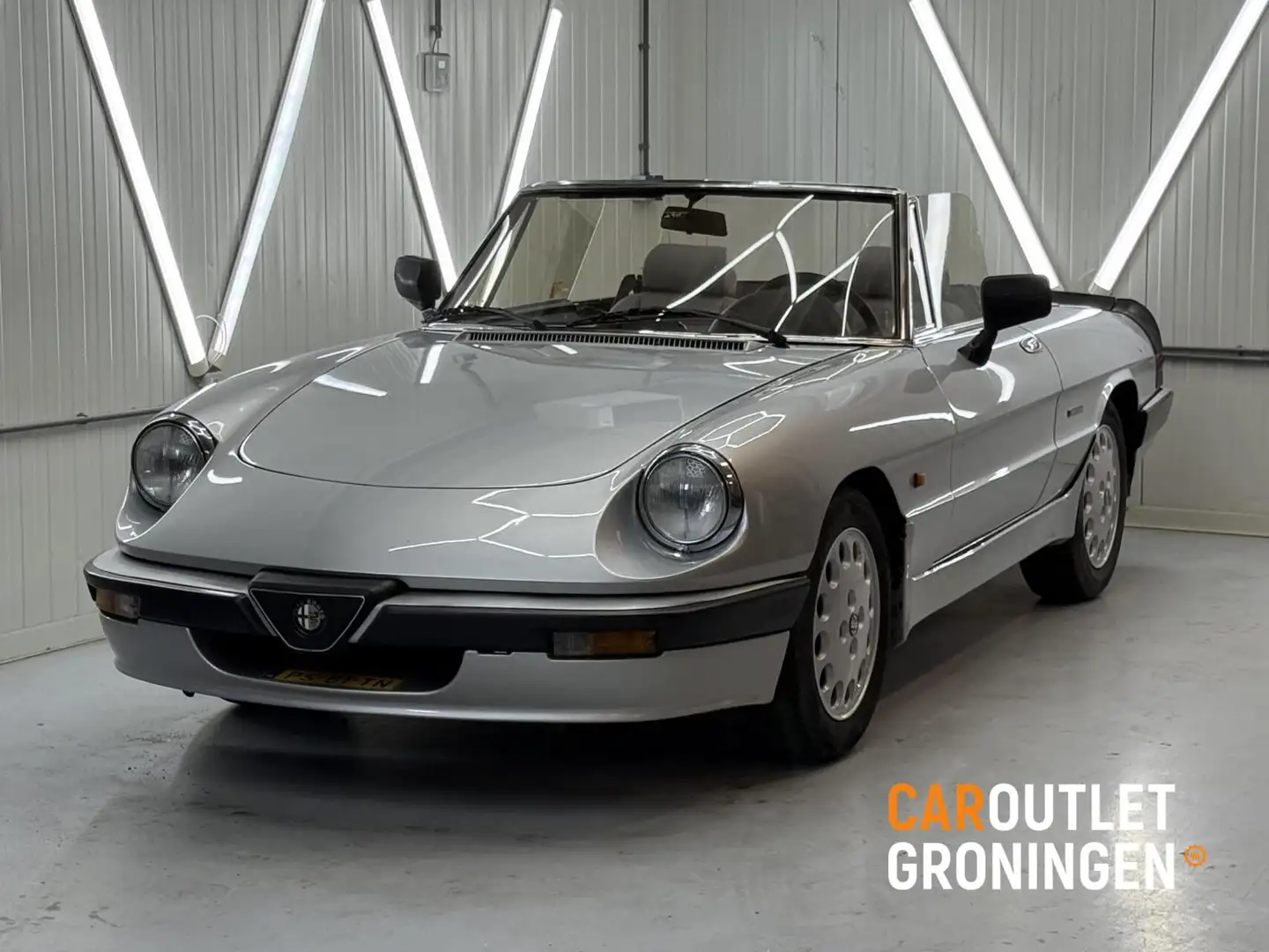 Alfa Romeo Spider 2.0 QV |ORI NL |PININFARINA |QUADRIFOGLIO VERDE Gris - 1