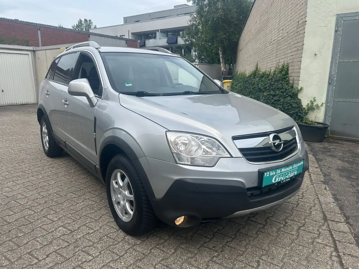 Opel Antara Edition Plus 4x4 AUTOMATIK, mit AHK Silber - 1