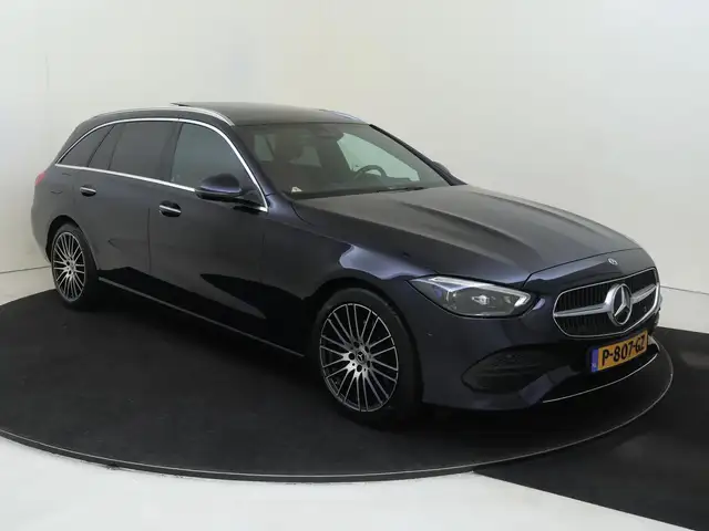 Mercedes-Benz C-Class view 2