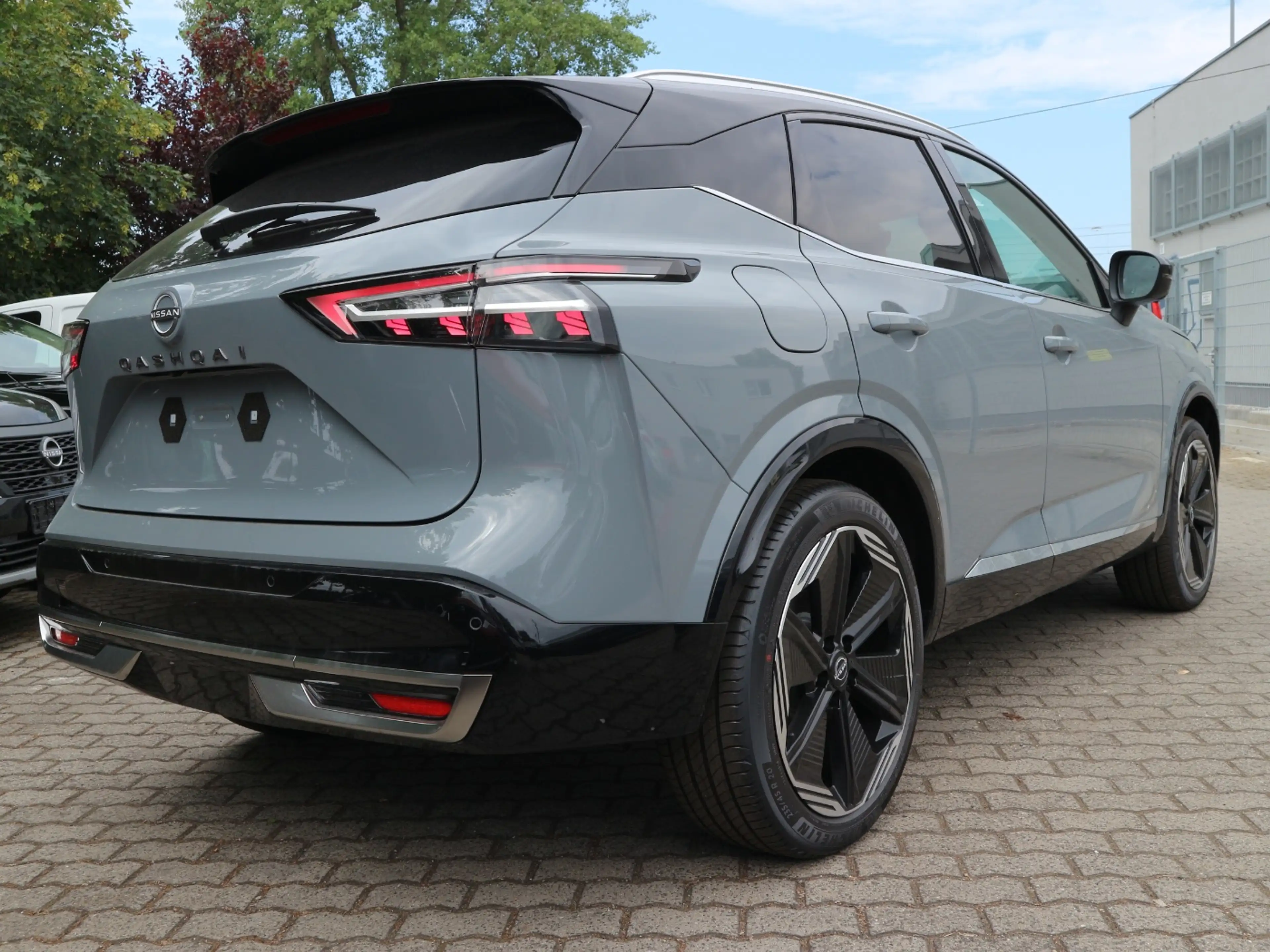 Nissan Qashqai TEKNA 1.3 DIG-T MHEV Xtronic Premium — photo 7