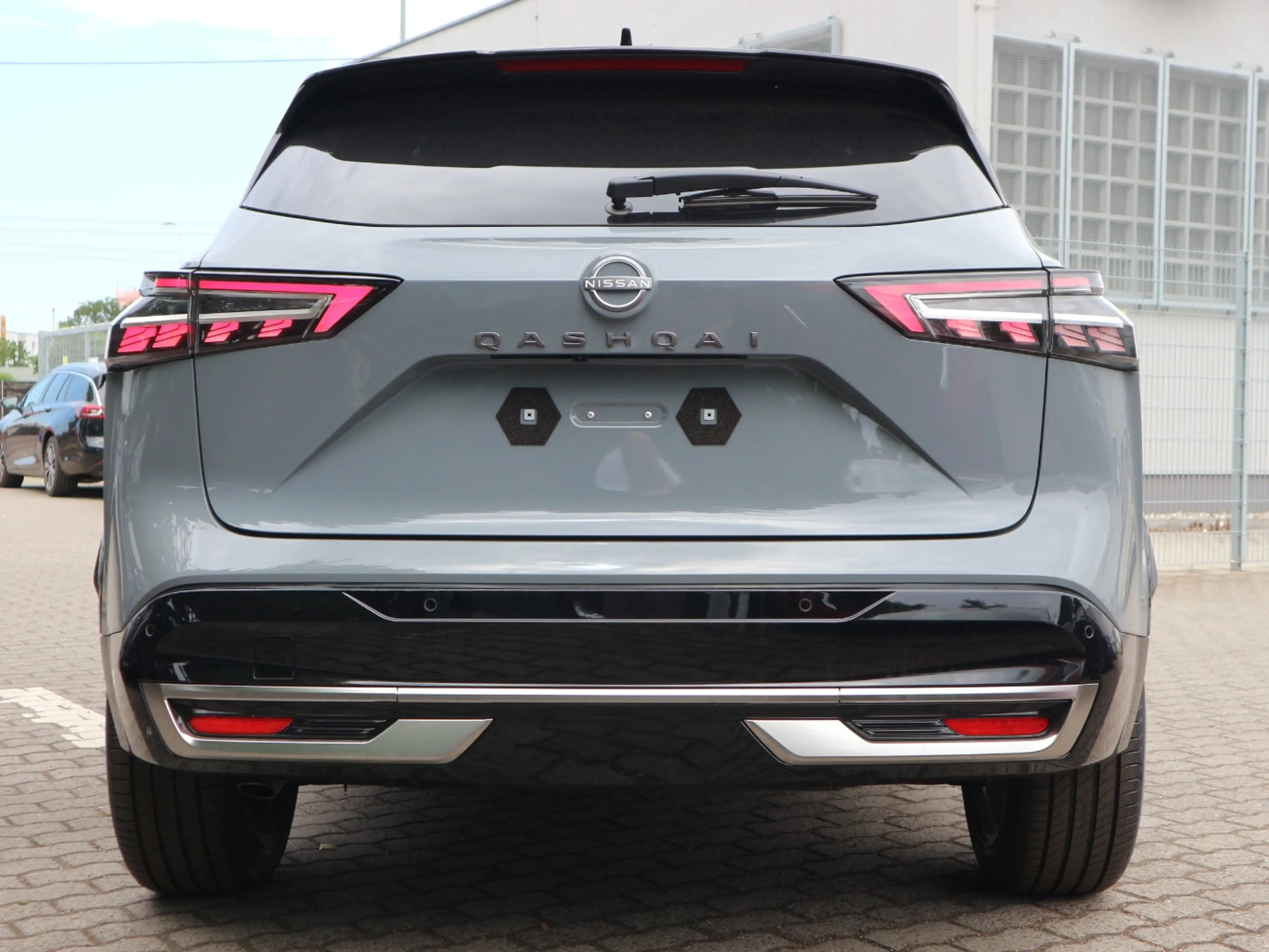Nissan Qashqai TEKNA 1.3 DIG-T MHEV Xtronic Premium — photo 6