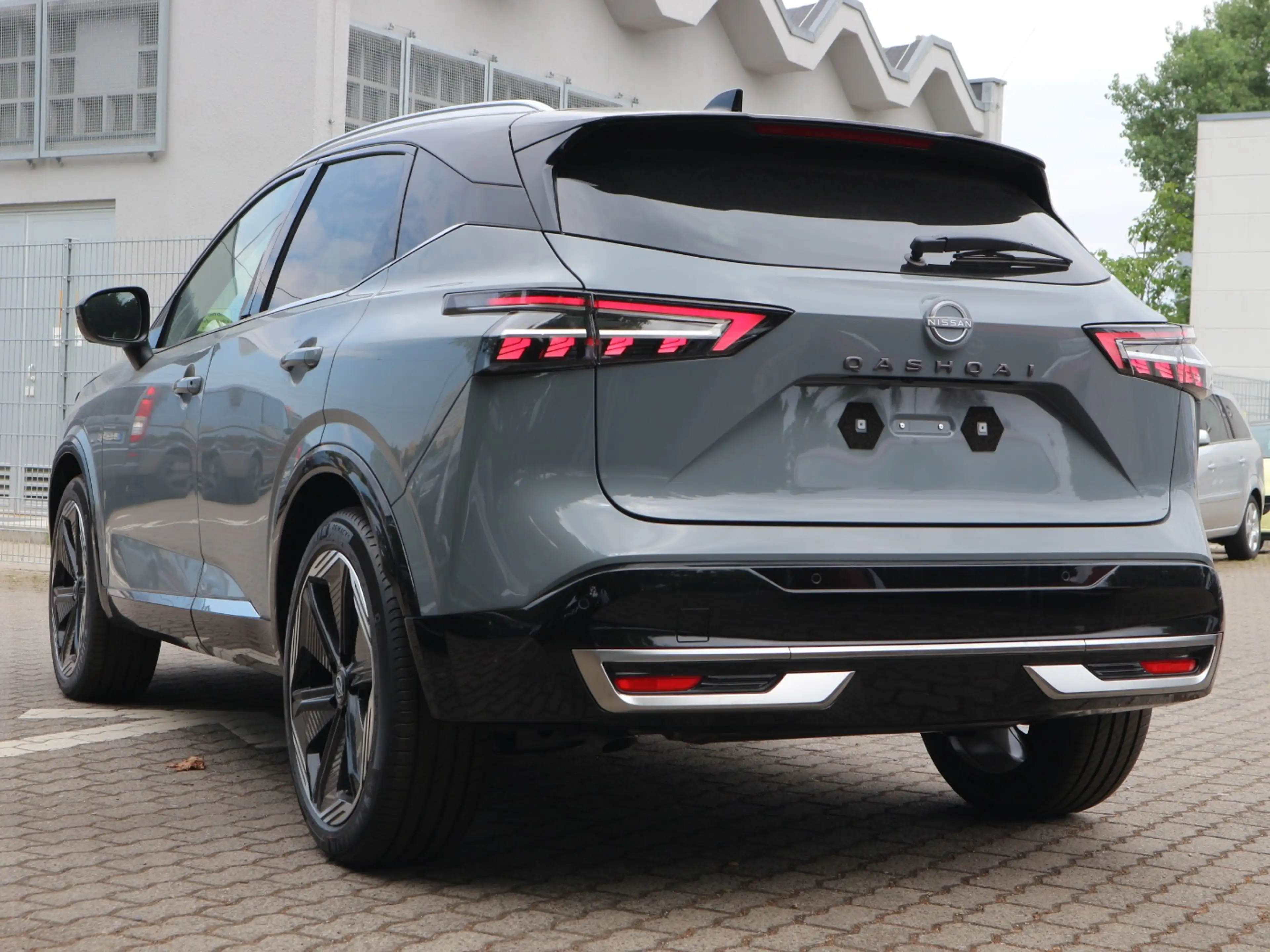Nissan Qashqai TEKNA 1.3 DIG-T MHEV Xtronic Premium — photo 5
