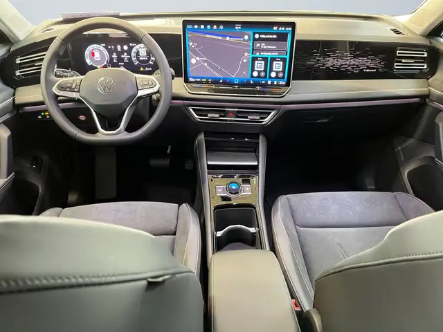 Volkswagen Tiguan view 8