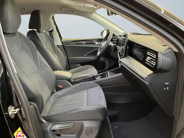 Volkswagen Tiguan view 10
