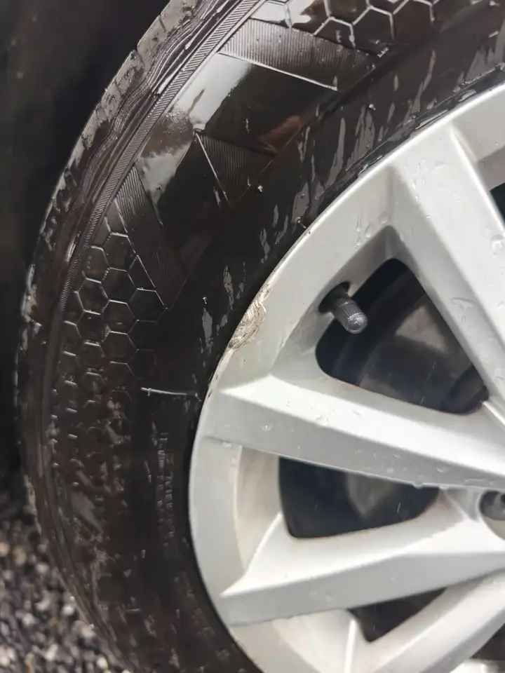 Volkswagen Polo Citadine 5 portes — photo 10