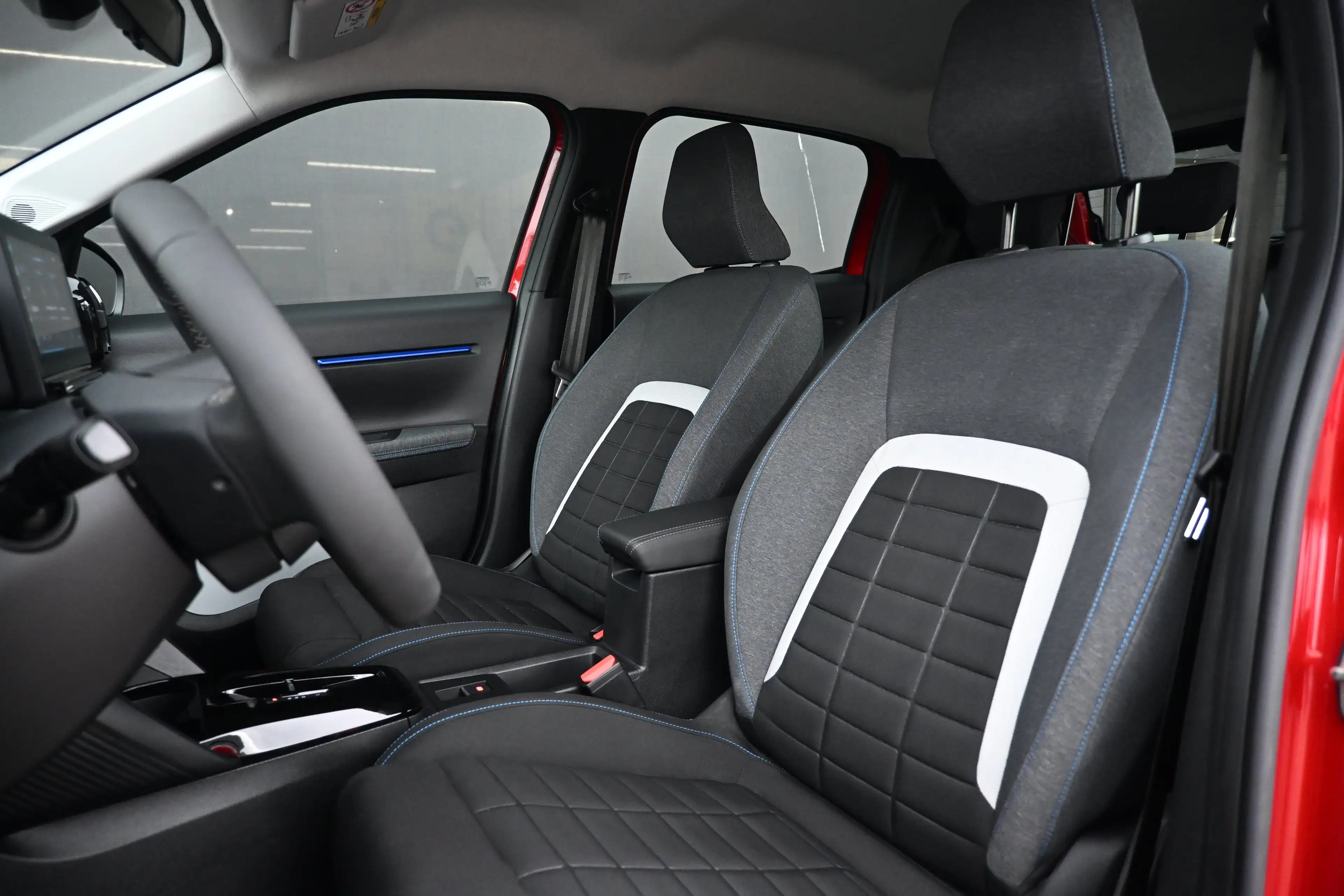 Citroen E-C3 Business 113pk Comfort Range 44 kWh DEMO-DEAL! Tot — photo 8
