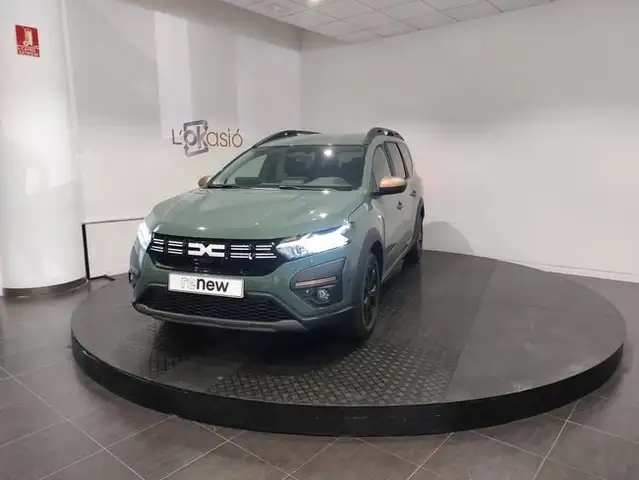 2025 Dacia Jogger in Green for sale