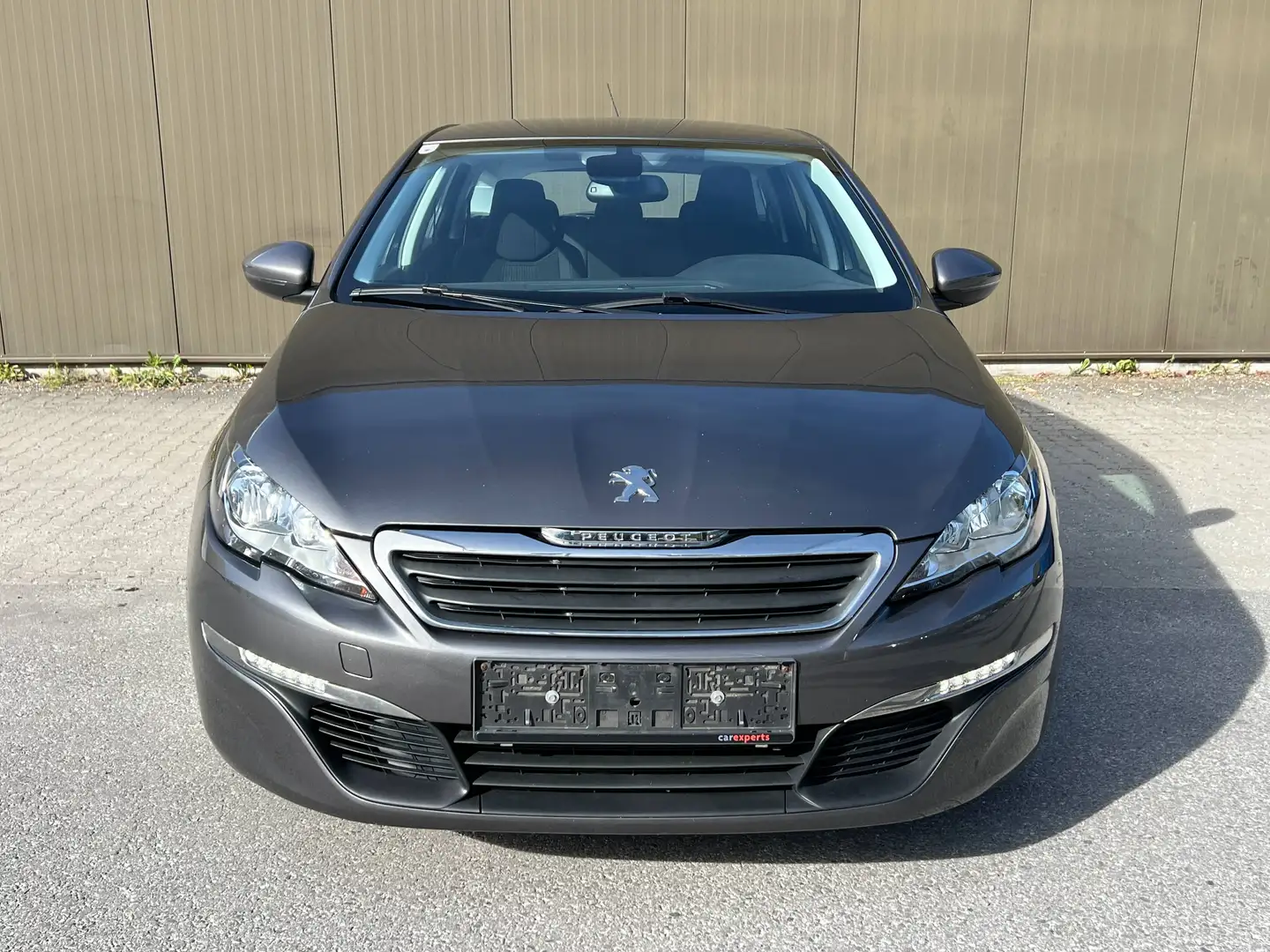 Peugeot 308 Active Navi PDC Euro-6 1-Hand Grau - 2