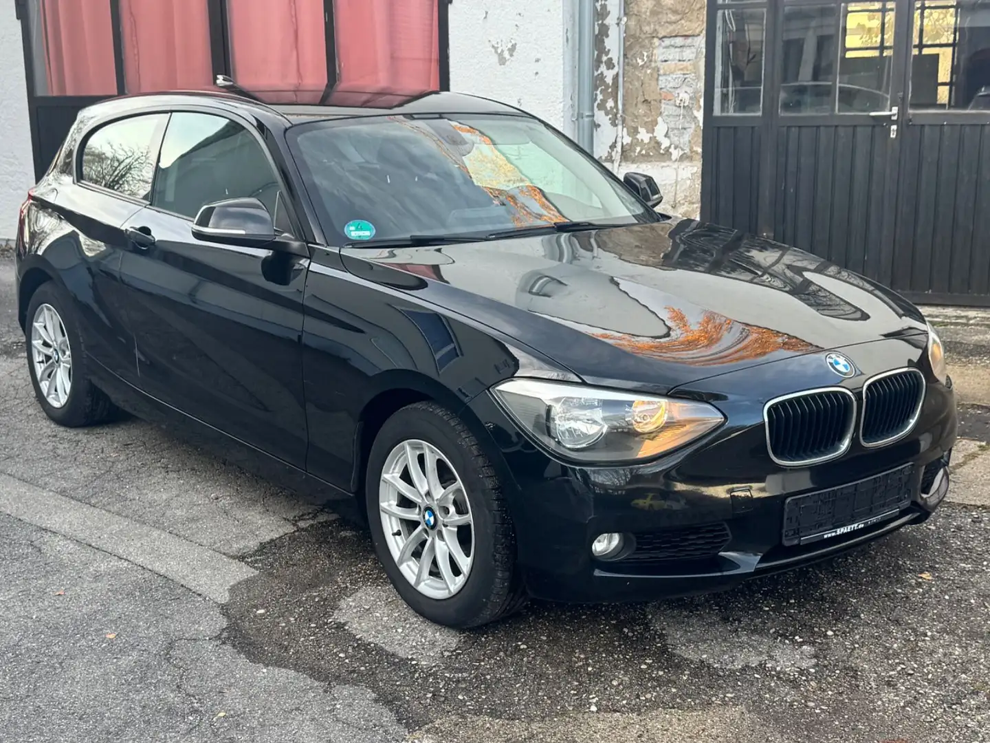BMW 120 d Schwarz - 2