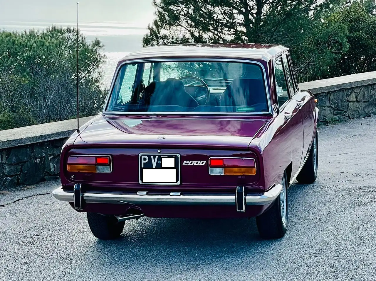 Alfa Romeo 2000 BERLINA, foto 3