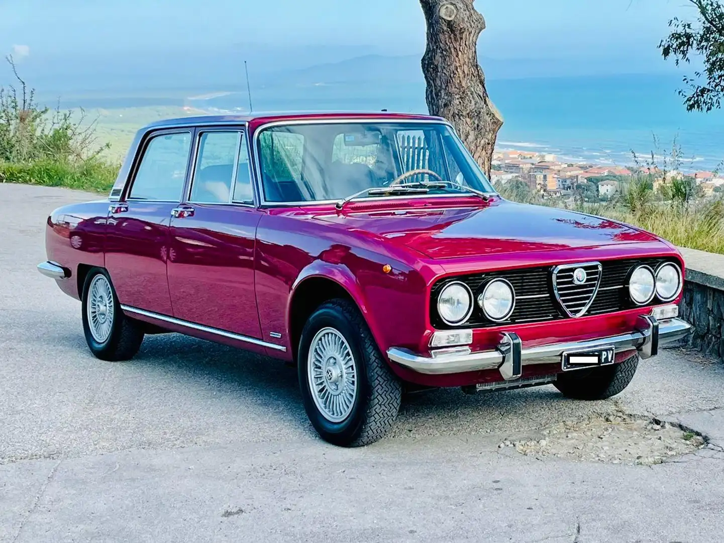 Alfa Romeo 2000 BERLINA - 1