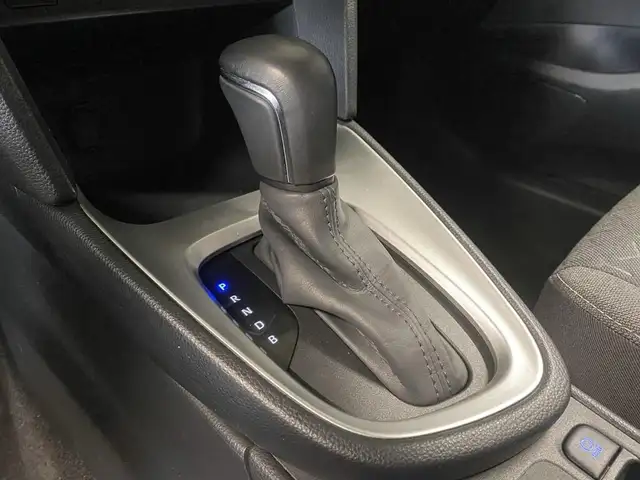 Toyota Yaris view 12