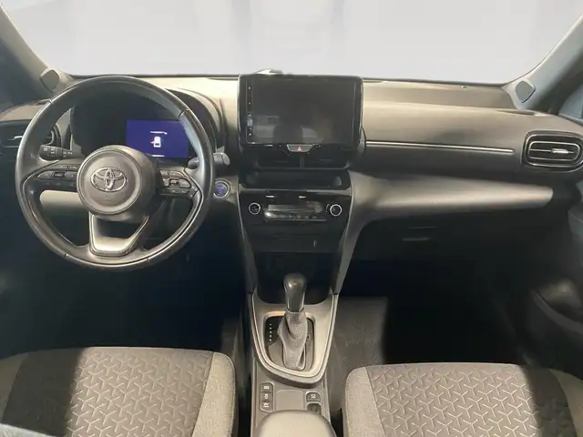 Toyota Yaris view 6