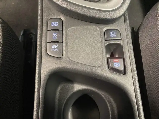 Toyota Yaris view 13
