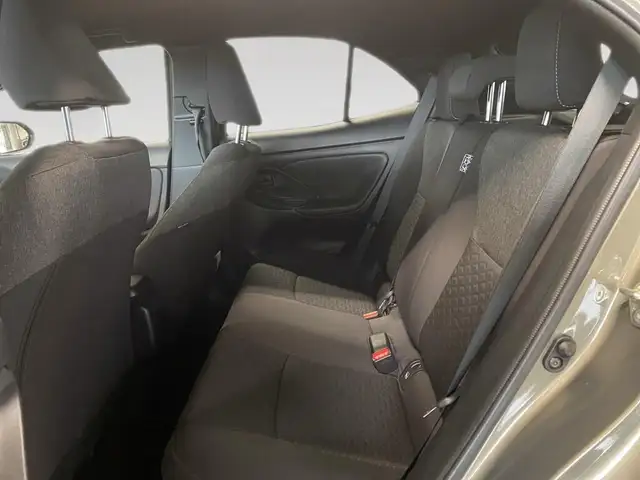 Toyota Yaris view 8